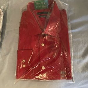 Brand new dress shirt toHilfiger